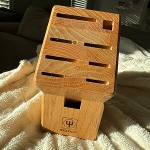 Wooden Knife Block - Natural Brown